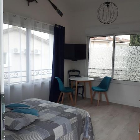 Joli Studio Entre La Mer Et La Ville 耶尔 外观 照片